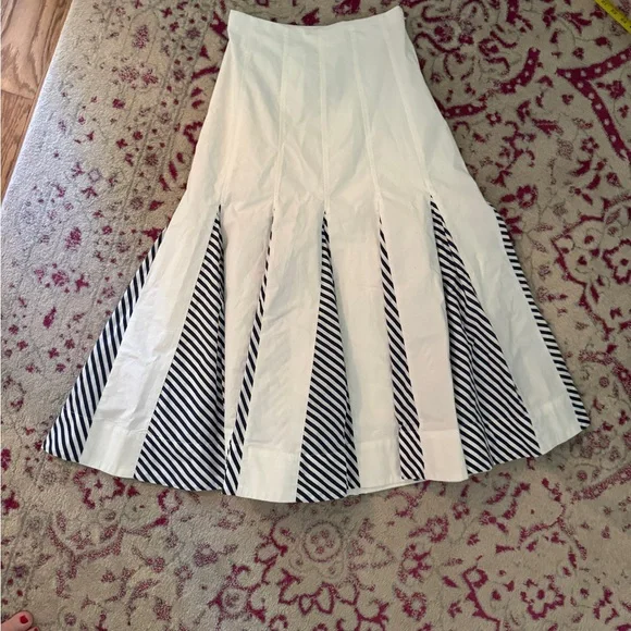 Anthropologie Maeve Blue & White Godet Maxi Skirt - size 4 - Picture 3 of 9